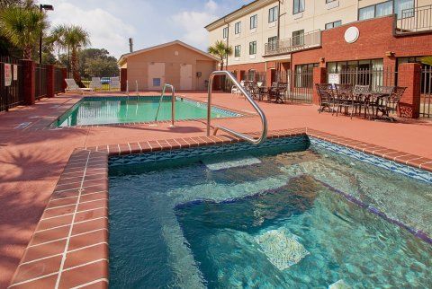 Holiday Inn Express Hotel & Suites Panama City-Tyndall Létesítmények fotó