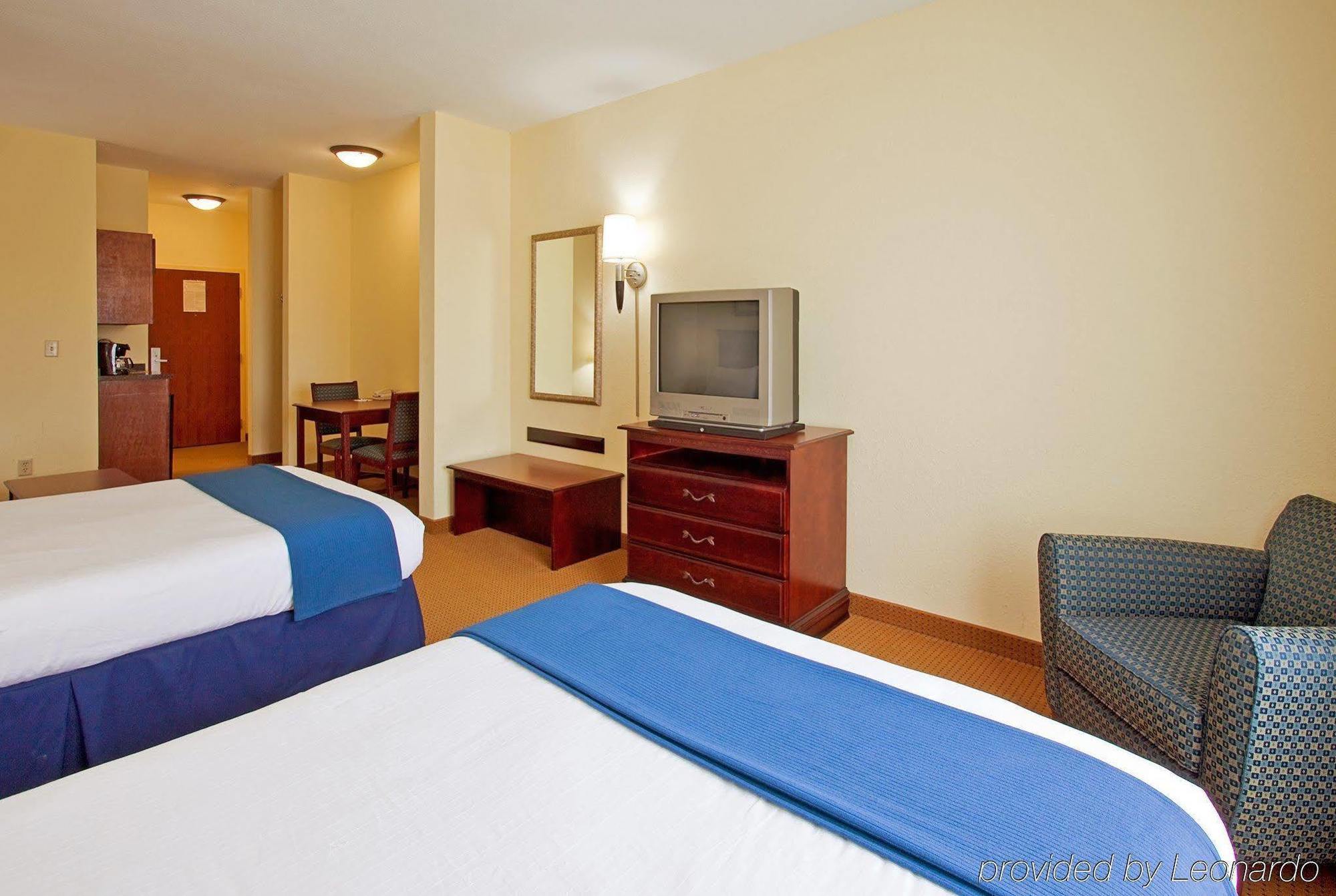 Holiday Inn Express Hotel & Suites Panama City-Tyndall Kültér fotó